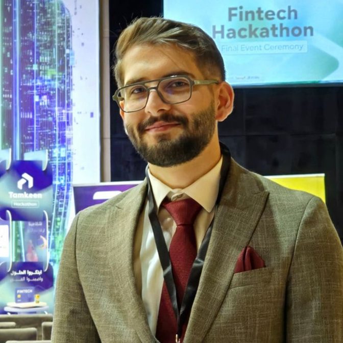 صورة أحمد عماد طارق في الحفل الختامي لهاكاثون التقنية المالية